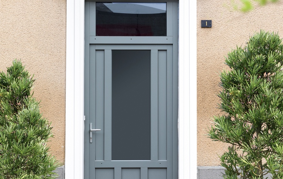 Notre gamme de porte d'entrée en BOIS CLASSIQUE et CREATIVE CONTEMPORAINE à BURES SUR YVETTE